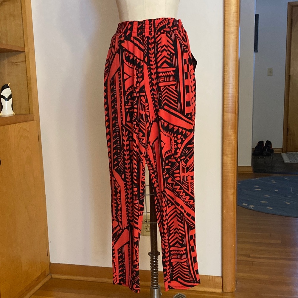IMAN Global Chic Abstract Key-hole Samoan Puletasi style print Resort Cape - Picture 12 of 15